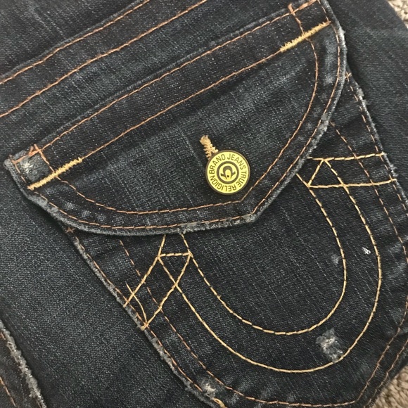 True Religion Jeans with original distressed hem - Picture 2 of 6